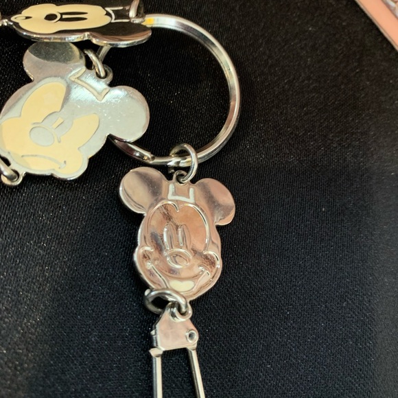 Vintage Disney Metal Key Chain White/Silver  3 Emotion Mickey Head Faces Charms - Picture 4 of 10